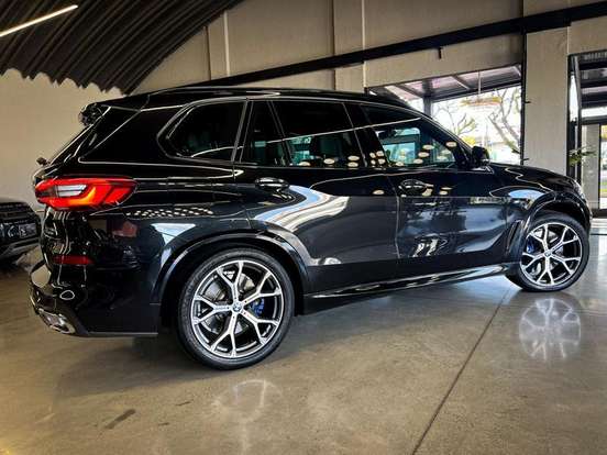 BMW-X5-2019