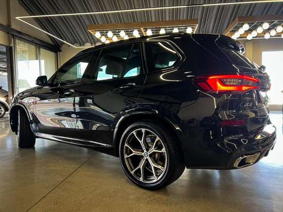 BMW-X5-3.0 I6 TURBO HÍBRIDO XDRIVE45E M SPORT AUTOMÁTICO BMW-X5-2019