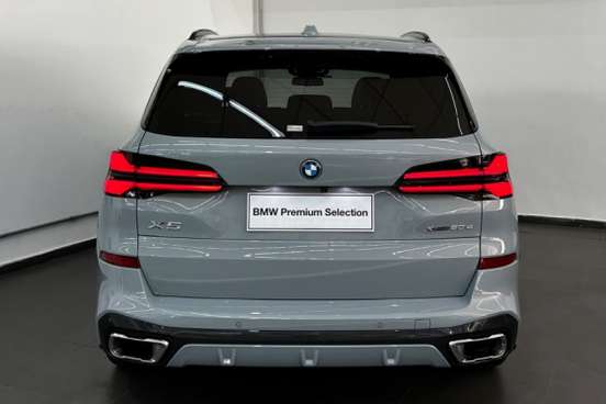 BMW-X5-2025