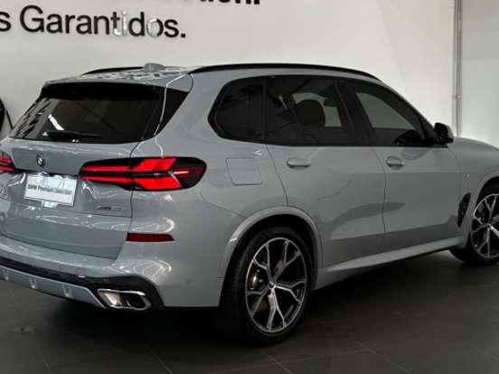 BMW-X5-3.0 I6 TURBO HÍBRIDO XDRIVE50E M SPORT AUTOMÁTICO BMW-X5-2025
