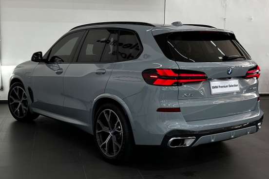 BMW-X5-2025
