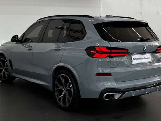 BMW-X5-3.0 I6 TURBO HÍBRIDO XDRIVE50E M SPORT AUTOMÁTICO BMW-X5-2025