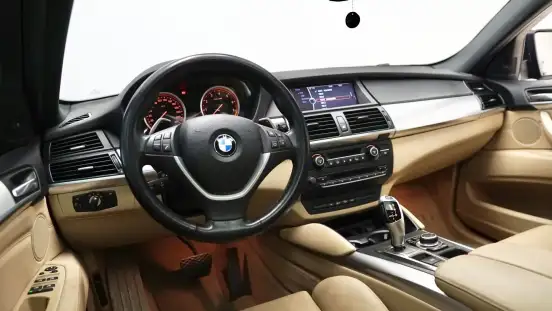BMW-X6-2011
