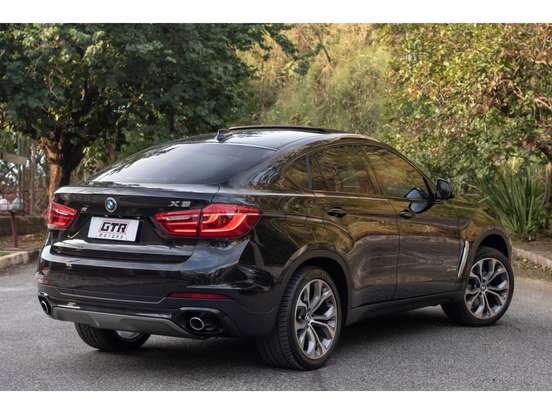 BMW-X6-3.0 35I 4X4 COUPÉ 6 CILINDROS 24V GASOLINA 4P AUTOMÁTICO BMW-X6-2015