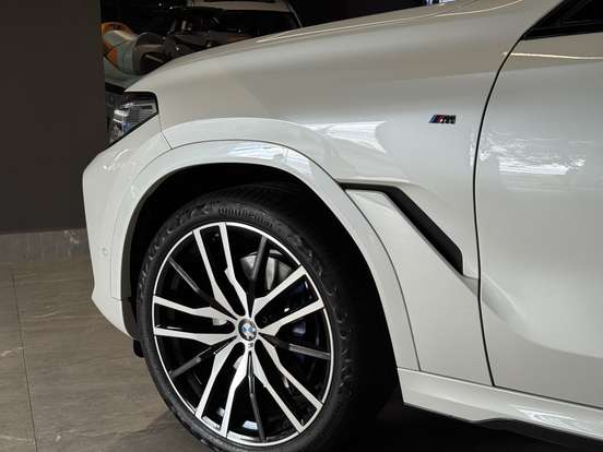 BMW-X6-2021