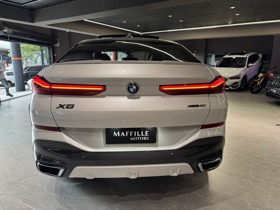 BMW-X6-3.0 TWINPOWER GASOLINA XDRIVE40I M SPORT AUTOMÁTICO BMW-X6-2021