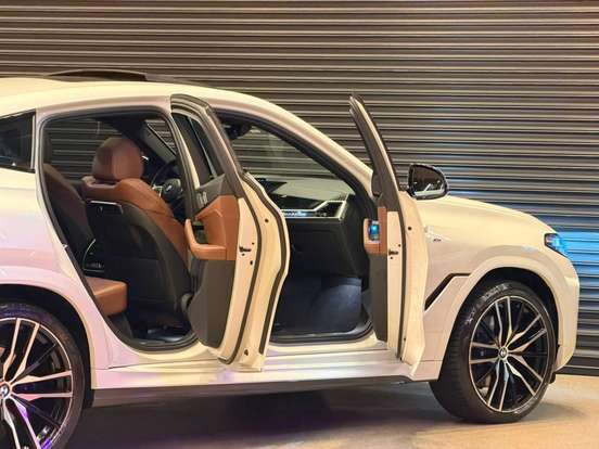 BMW-X6-3.0 TWINPOWER GASOLINA XDRIVE40I M SPORT AUTOMÁTICO BMW-X6-2023