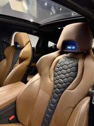BMW-X6-2021