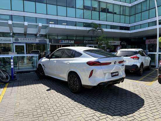 BMW-X6-4.4 V8 BITURBO GASOLINA M COMPETITION AUTOMÁTICO BMW-X6-2023