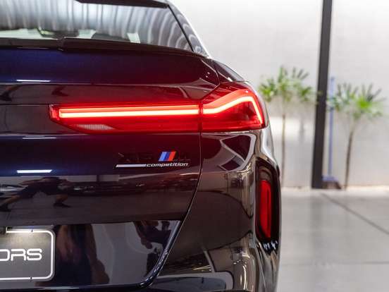 BMW-X6-2024