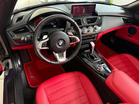 BMW-Z4-2.5 I6 GASOLINA SDRIVE23I AUTOMÁTICO BMW-Z4-2009