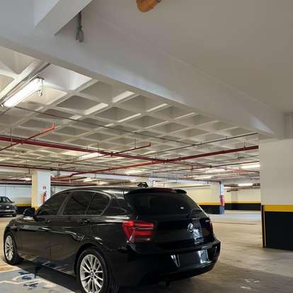 BMW-118i-2013