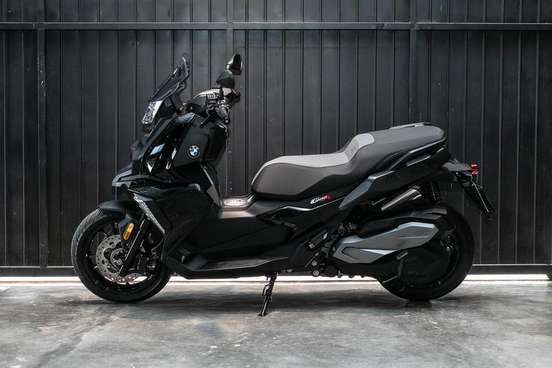 BMW-C 400 X-2024