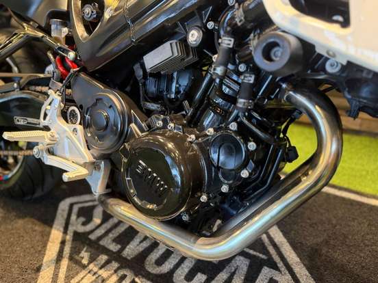 BMW-F 800 R BMW-F 800 R-2012