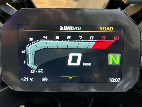BMW-F 850 GS ADVENTURE BMW-F 850 GS ADVENTURE-2023