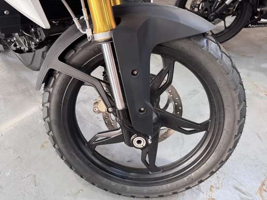 BMW-G 310 GS-2025
