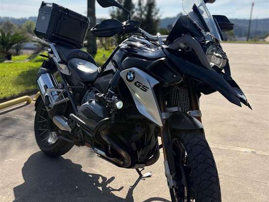 BMW-R 1200 GS TRIPLE BLACK BMW-R 1200 GS TRIPLE BLACK-2016