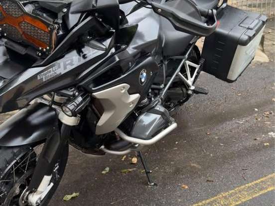 BMW-R 1250 GS PREMIUM TRIPLE BLACK BMW-R 1250 GS PREMIUM TRIPLE BLACK-2021