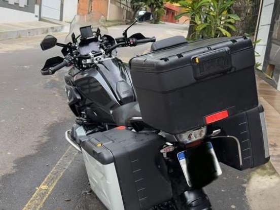 BMW-R 1250 GS PREMIUM TRIPLE BLACK BMW-R 1250 GS PREMIUM TRIPLE BLACK-2021