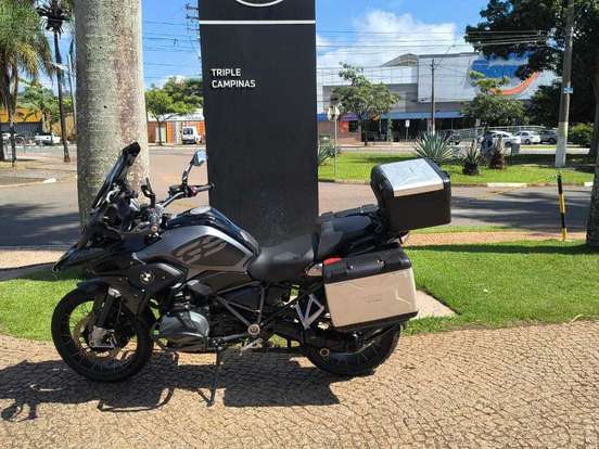 BMW-R 1250 GS PREMIUM TRIPLE BLACK BMW-R 1250 GS PREMIUM TRIPLE BLACK-2023