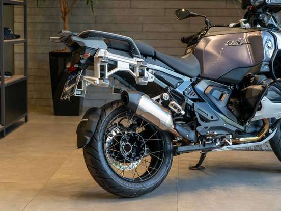 BMW-R 1300 GS ADVENTURE TRIPLE BLACK BMW-R 1300 GS ADVENTURE TRIPLE BLACK-2025