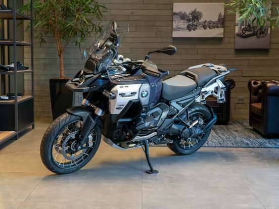 BMW-R 1300 GS ADVENTURE TRIPLE BLACK BMW-R 1300 GS ADVENTURE TRIPLE BLACK-2025
