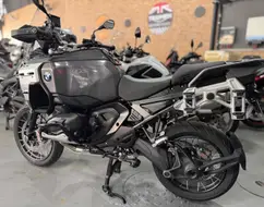 BMW R 1300 GS ADVENTURE BMW R 1300 GS ADVENTURE