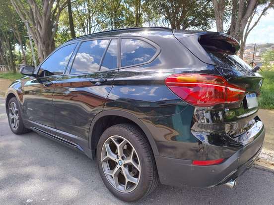 BMW-X1-2.0 16V TURBO ACTIVEFLEX SDRIVE20I X-LINE 4P AUTOMÁTICO BMW-X1-2018