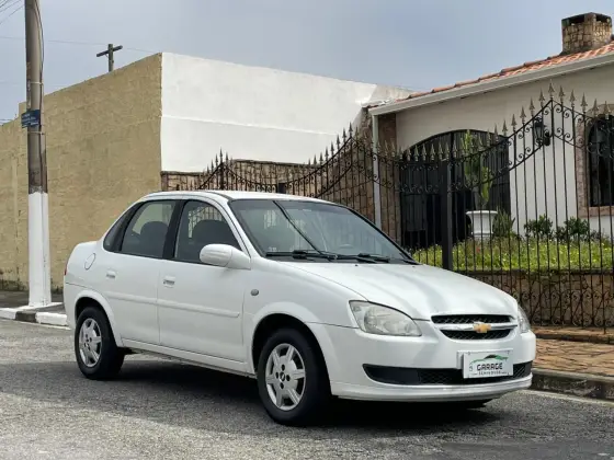 CHEVROLET CLASSIC 1.0 MPFI LS 8V FLEX 4P MANUAL
