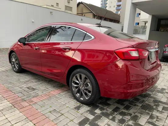 CHEVROLET-CRUZE-2018