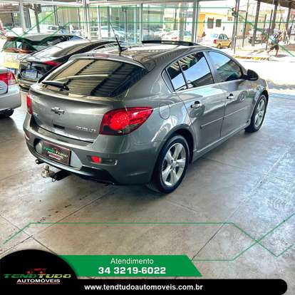 CHEVROLET-CRUZE-2014