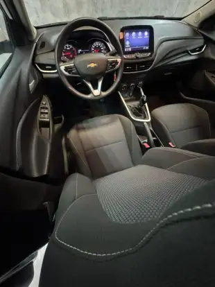 CHEVROLET-ONIX-2020