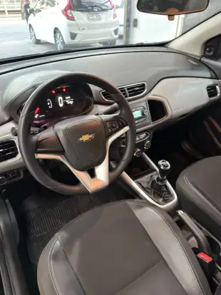 CHEVROLET-ONIX-2019