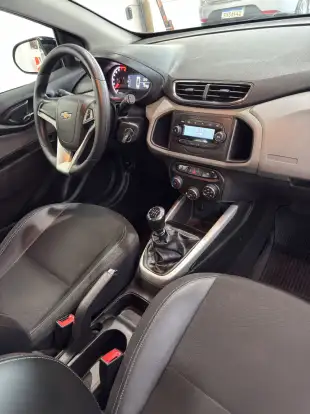 CHEVROLET-ONIX-2019