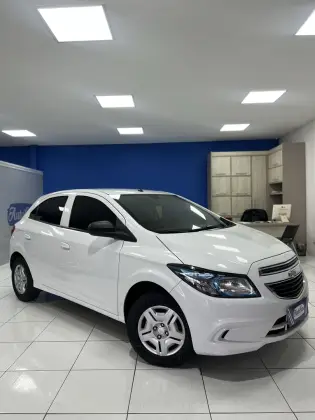 CHEVROLET ONIX 1.0 MPFI LT 8V FLEX 4P MANUAL