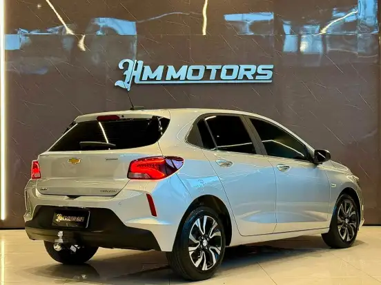 CHEVROLET-ONIX-2022