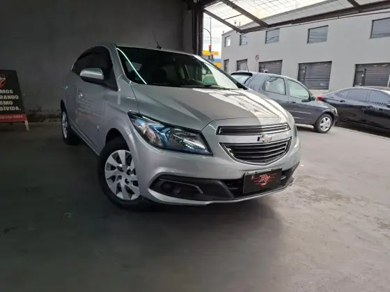 CHEVROLET ONIX 1.4 MPFI LT 8V FLEX 4P MANUAL