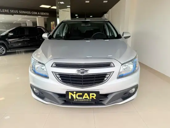 CHEVROLET-ONIX-2014