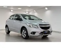CHEVROLET ONIX 1.0 MPFI JOY 8V FLEX 4P MANUAL CHEVROLET ONIX 1.0 MPFI JOY 8V FLEX 4P MANUAL