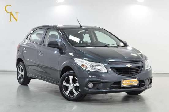 CHEVROLET-ONIX-2015