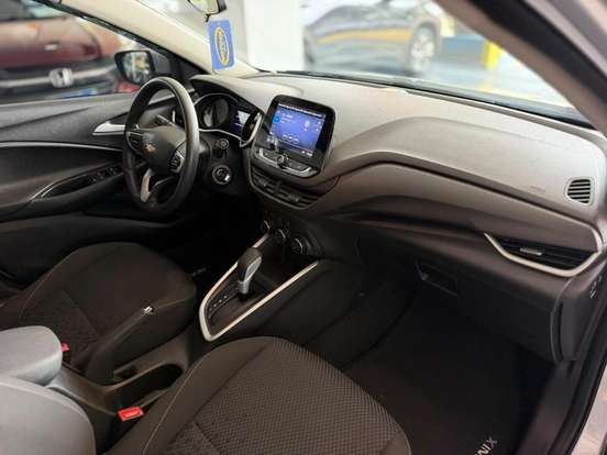 CHEVROLET-ONIX-2020