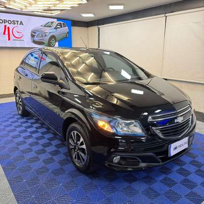 CHEVROLET-ONIX-2013
