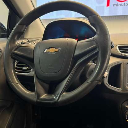 CHEVROLET-ONIX-2013