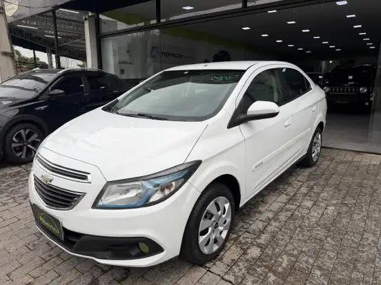 CHEVROLET-PRISMA-2014