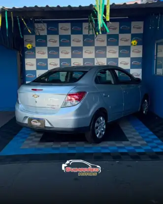 CHEVROLET-PRISMA-2014