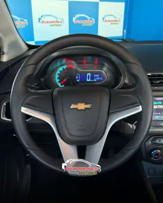 CHEVROLET-PRISMA-2014