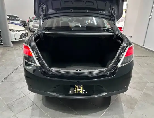 CHEVROLET-PRISMA-2014