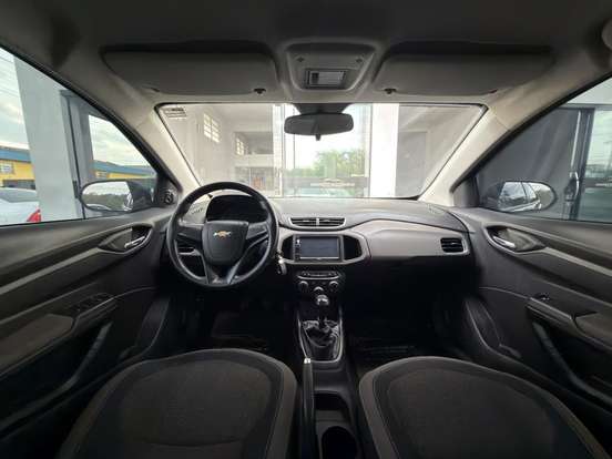 CHEVROLET-PRISMA-2013