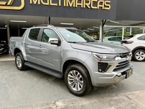 CHEVROLET S10 2.8 16V TURBO DIESEL HIGH COUNTRY CD 4X4 AUTOMÁTICO