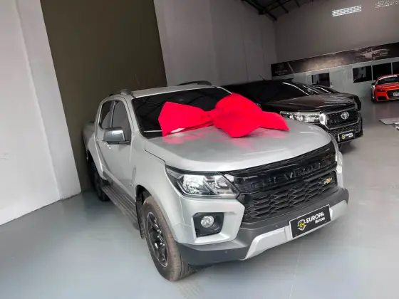 CHEVROLET S10 2.8 16V TURBO DIESEL HIGH COUNTRY CD 4X4 AUTOMÁTICO
